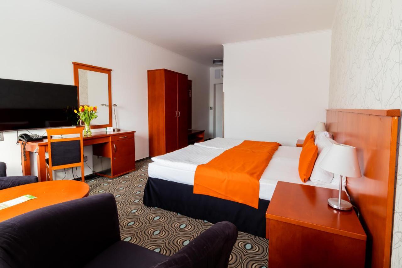 Parkhotel Plzen Congress Center Bagian luar foto
