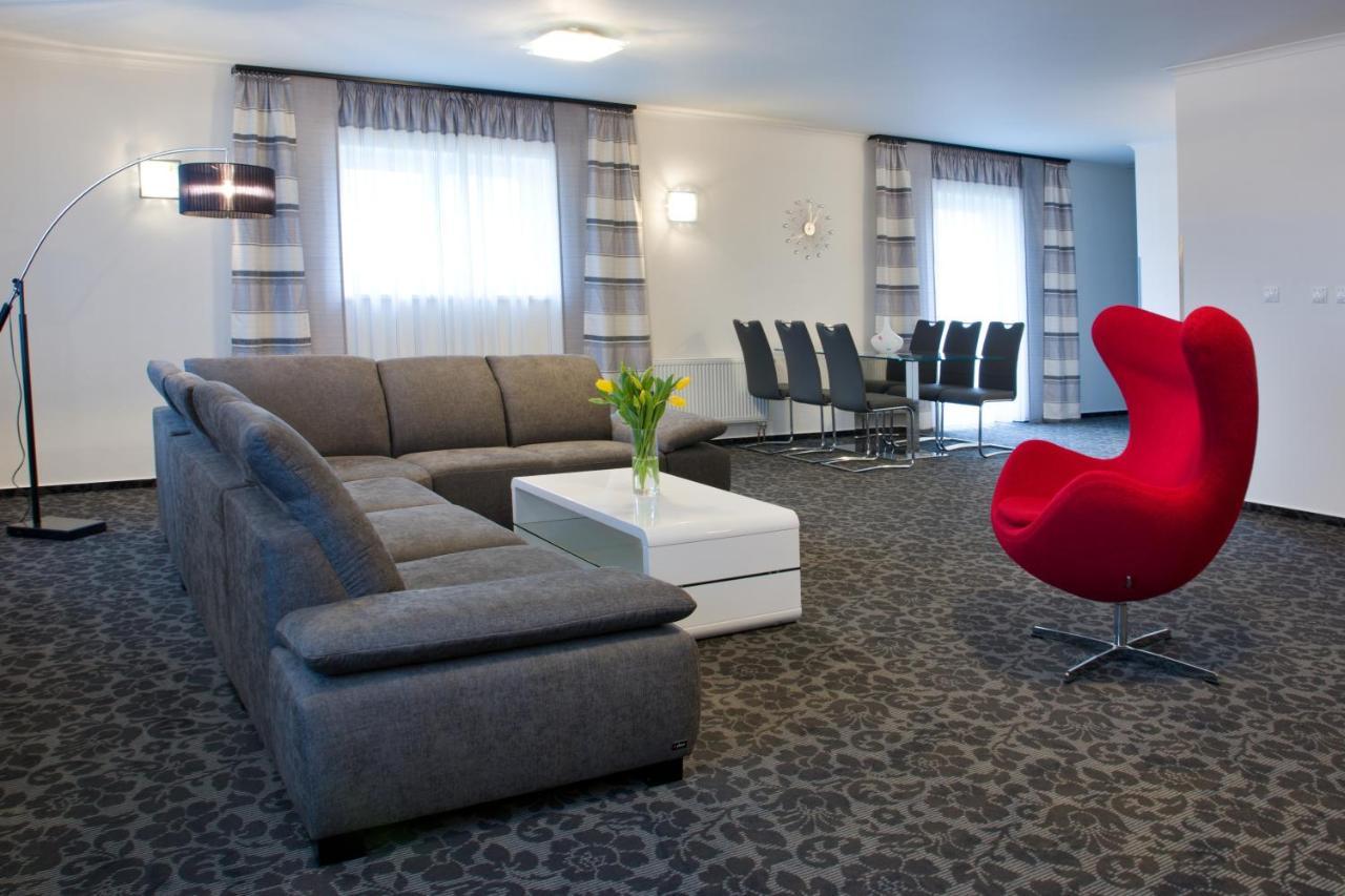 Parkhotel Plzen Congress Center Bagian luar foto