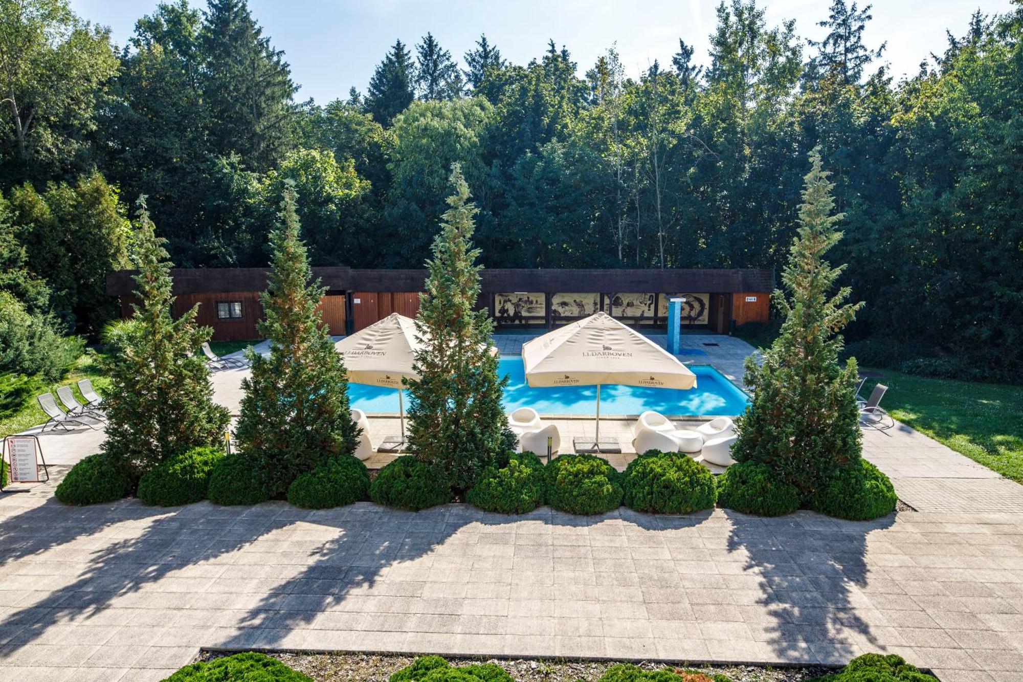 Parkhotel Plzen Congress Center Bagian luar foto